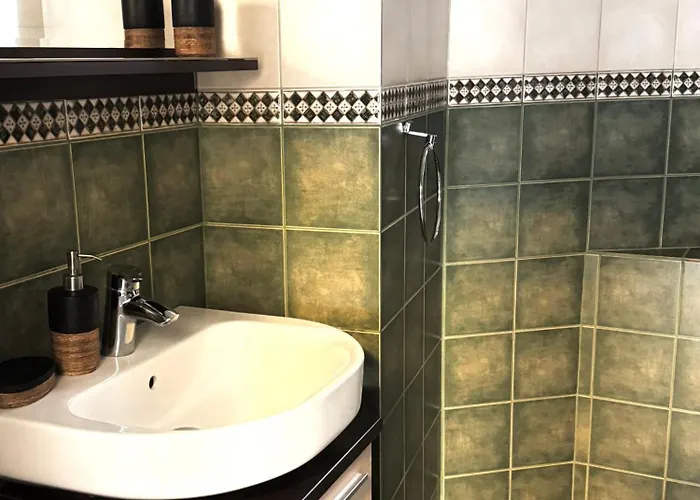 Apartment By The Park *