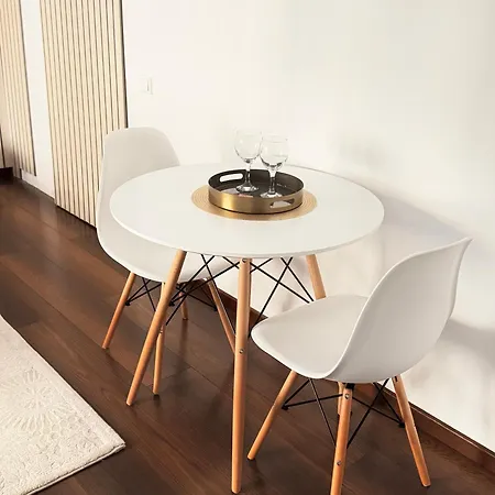 By The Park Bucarest